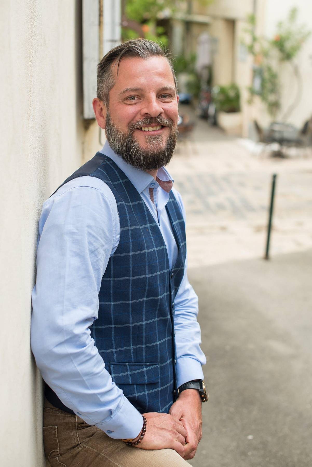 Portrait de Guillaume Charpentier, conseiller en investissement immobilier à Aix-en-Provence.